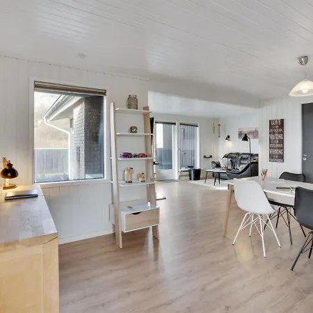 Сasa de vacaciones Lill - 50m From The Sea In Western Jutland By Interhome